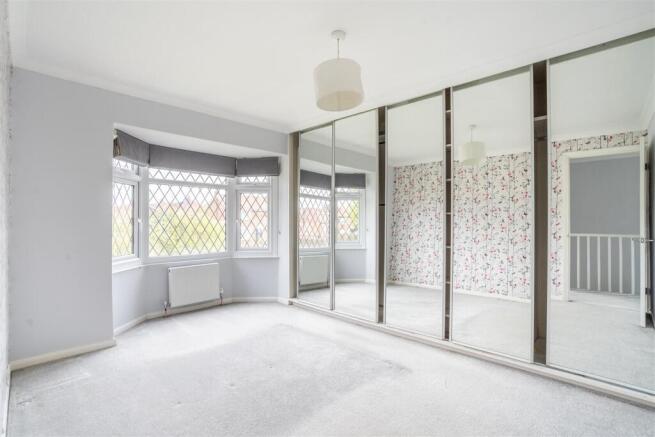 3 bed Semi-Detached to rent Image 8