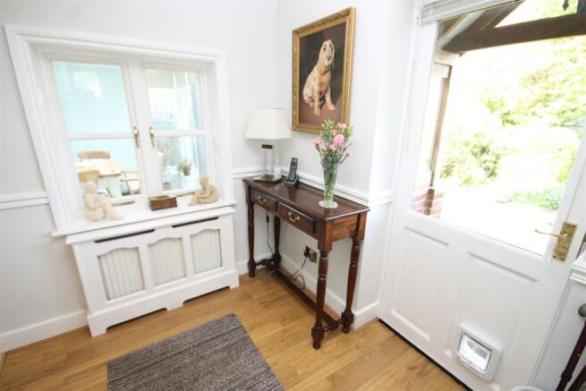 REAR HALLWAY