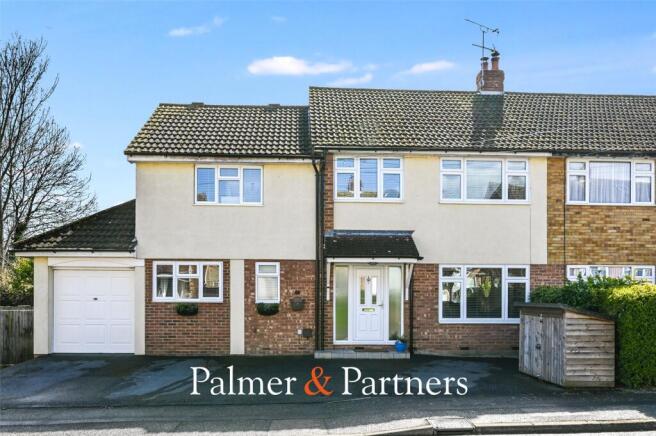 Glebe Crescent, Broomfield, Chelmsford, Essex, CM1 photo 4