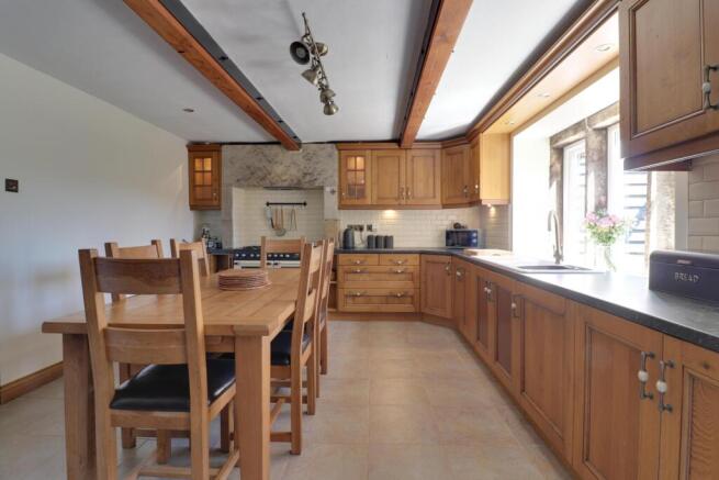 Kitchen diner