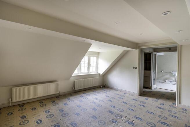 3 bed House for sale Image 6