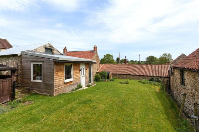2 bed Detached for sale Image 11