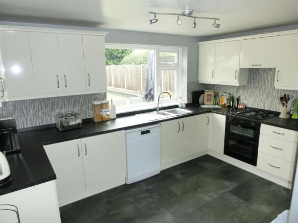 EXTENDED & REFITTED KITCHEN