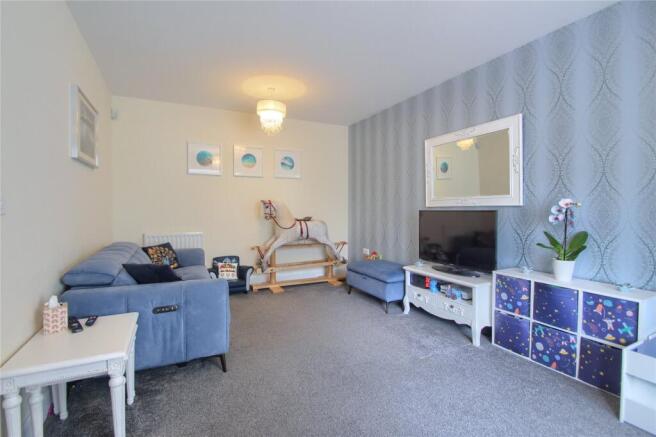 4 bed Detached for sale Image 4