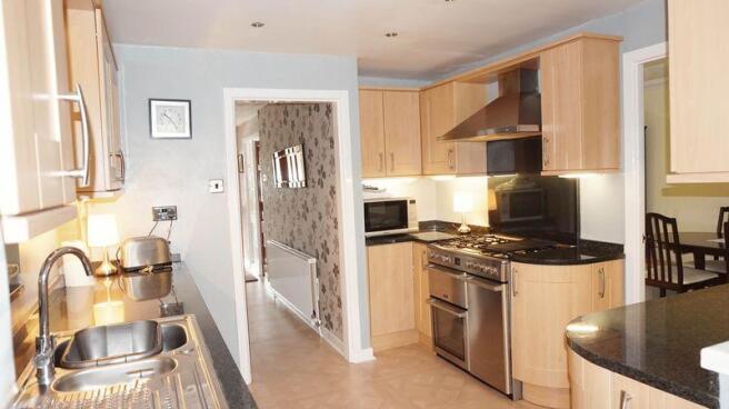 145a Rushgreen...