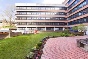 Flat 2, Newacre House, Wood Street, East Grinstead RH19 1UG