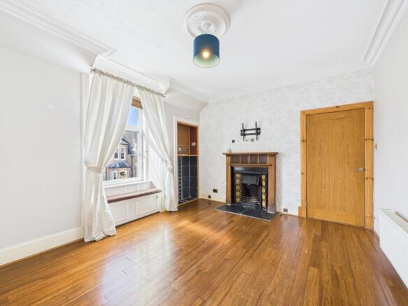 CAM03185G0-PR0094-STILL015