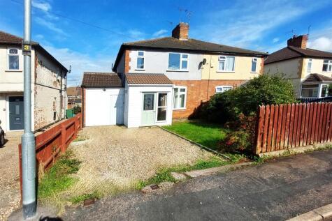 Northfield Avenue, Wigston, Leicestershire