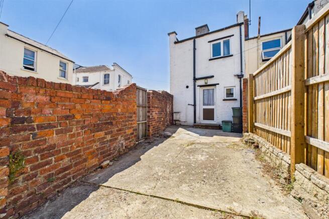 13 St Pauls Road, Marle Hill, Cheltenham GL50 4ES