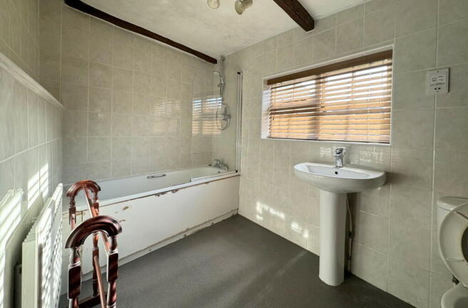 ensuite bathroom