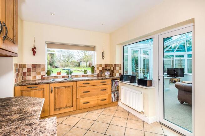Kitchen/breakfast ro