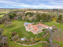 Rothwell Lodge, Casthorpe Road, Grantham NG32 1JT