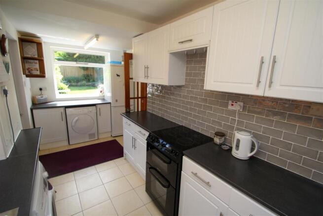 Fitted Kitchen