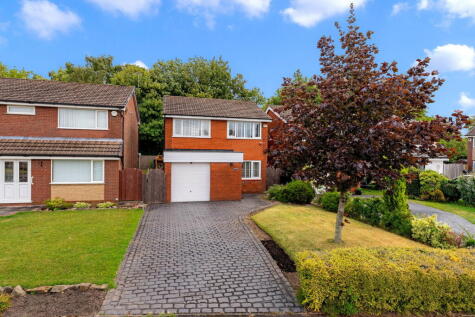 Riversmeade, Leigh, WN7 1JA