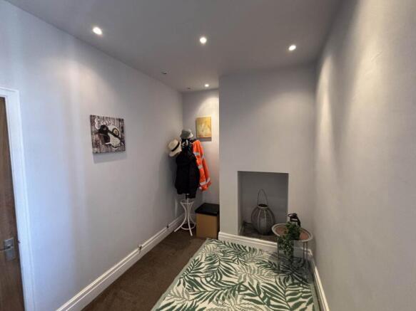 2 bed Terraced for sale Image 6