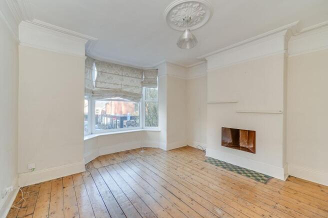 SITTING ROOM DINING ROOM AND KITCHEN