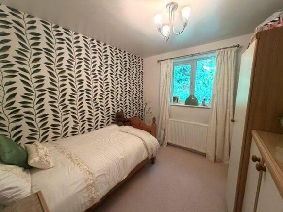 3 bed Detached for sale Image 9