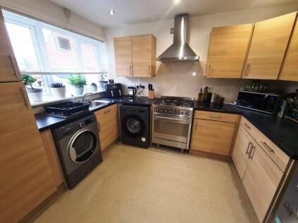 Kingsland Close, Miles Platting
