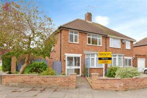 73, Downing Drive, Leicester LE5 6LL