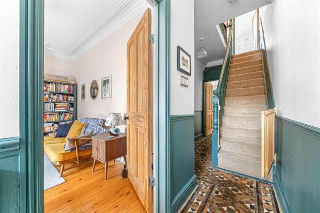 2 bed Terraced for sale Image 9