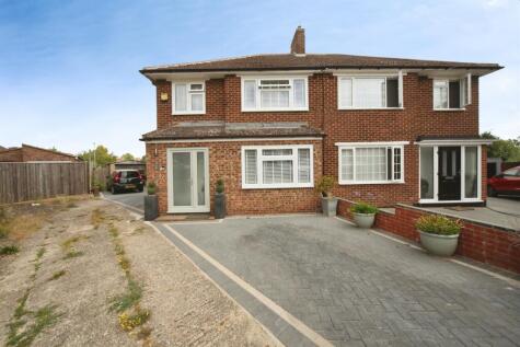 The Croft, Luton