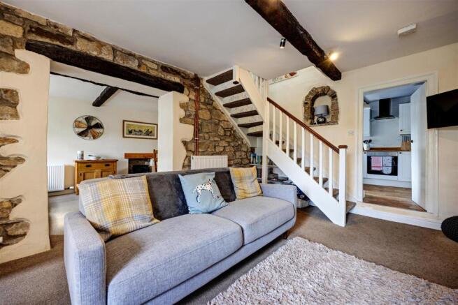 2 bed Semi-Detached for sale Image 6