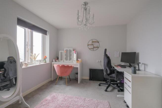 2 bed Apartment for sale Image 10