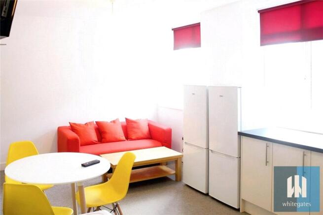1 bed House Share to rent Image 5