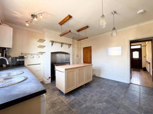 3 bed Terraced for sale Image 4