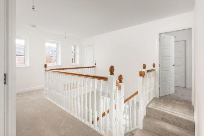 5 bed Detached for sale Image 10