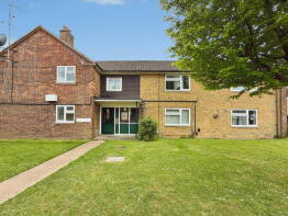 7, Dyneley Green, Southampton SO18 2EZ