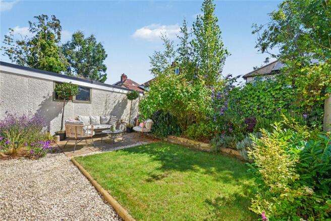 3 bed Semi-Detached for sale Image 10