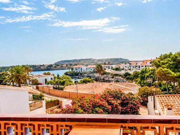 Apartment with sea views in Santa Ana, Es Castell