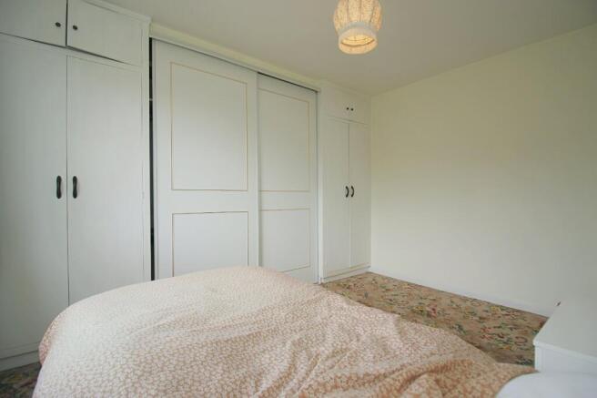 3 bed Semi-Detached for sale Image 12