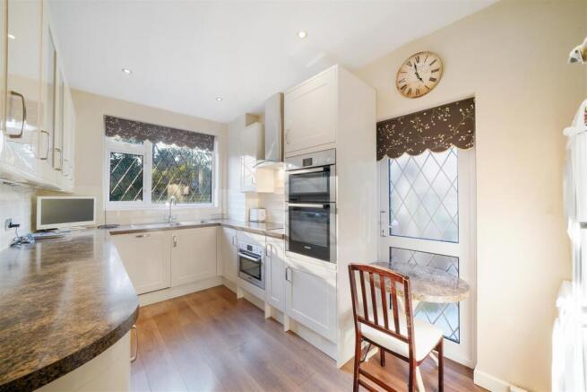 16 Mulgrave Road - KtH3Si5pcKTCQotetFLB.jpg