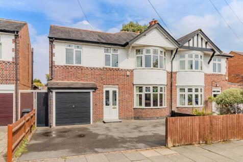 Glenfield Road, Western Park, LE3