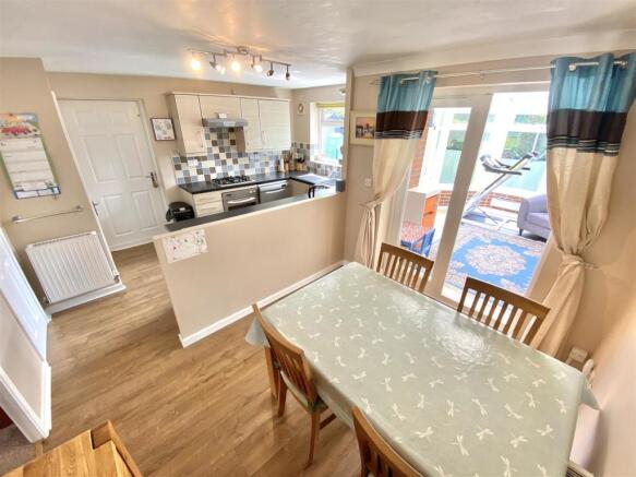 Kitchen / Diner