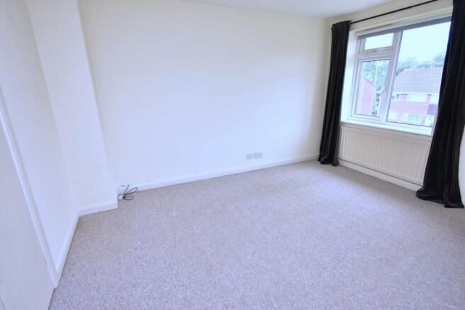 A BEDROOM 1 NEW.JPG
