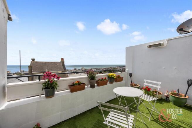 Powis Square, 17, Flat 5-021.jpg