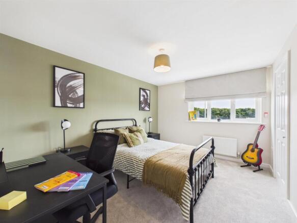 3 bed Detached for sale Image 11