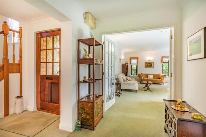 8505252-interior15.jpg