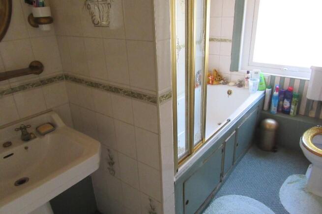 Photo 18