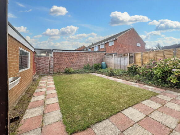 3 bed Detached for sale Image 11