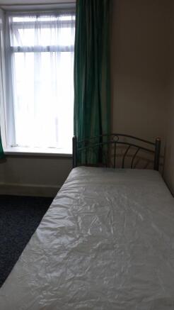Apartment in Caerphilly, Denscombe, St Martins - View 4