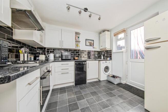 Eve Balfour Way, Haughley, STOWMARKET photo 4