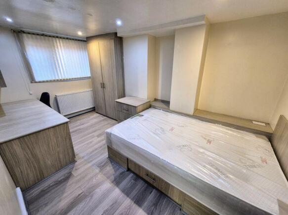 7 bed Terraced for sale Image 10