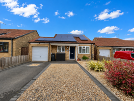 49, Long Close, Brympton, Yeovil BA21 3SF