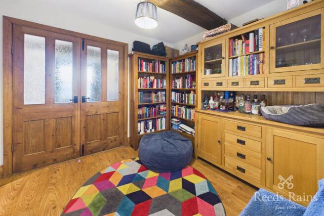 3 bed Terraced for sale Image 4