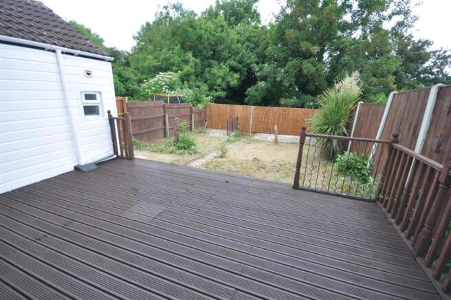 1 bed Apartment to rent Image 10
