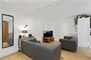 Flat 4, 107, Bedford Road, London SW4 7RA